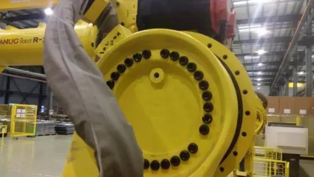 R-2000iB機器人3年保養(yǎng)-8