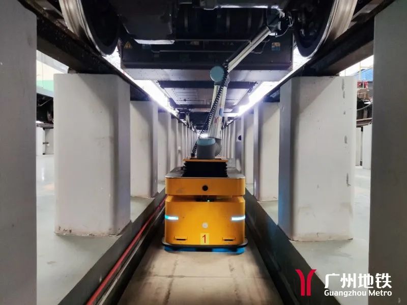 智能巡檢機(jī)器人